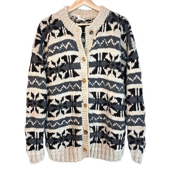 Knit Cowichan Sweater made in Equador 
100% Wool - Picture 1 of 10